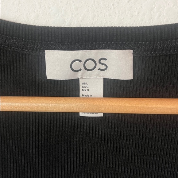 COS Black Ribbed Tank Top - Picture 3 of 4